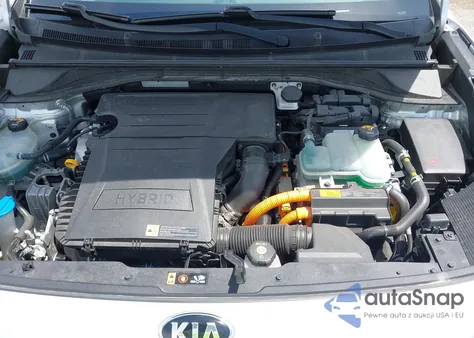 2018 Kia Niro Touring z USA, uszkodzony, nr VIN KNDCE3LC6J5116877